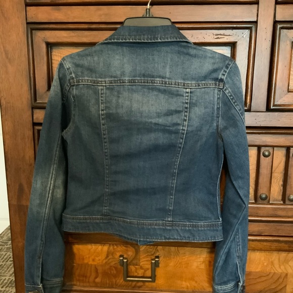 Girl’s Tractr Jean Jacket, Front Pockets Sz Med - Picture 2 of 2
